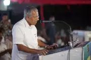 Kerala CM Vijayan Defends Independent Candidates, Dismisses Corruption Allegations