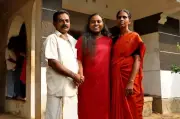 Kerala Woman Overcomes Poverty to Secure AIR 57 in UPSC, Aims for IFS
