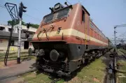 Kochi Train Stone-Pelting Crisis: RPF Launches Awareness Drive After 10 Incidents