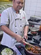 Kolkata Restaurants Adapt to LPG Crisis: Coal Tandoors Meet Induction Cookers