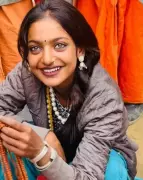 Kumbh Mela Fame Monalisa Seeks Police Help in Kerala to Stay with Boyfriend