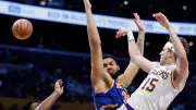 Lakers Dominate Knicks in Star-Studded NBA Showdown at Crypto.com Arena