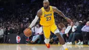 LeBron James Questionable for Lakers vs Kings Due to Foot Arthritis