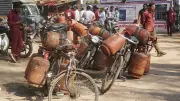 Long Queues for LPG in West Bengal as Auto Drivers, Households Face Shortages