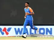 LSG Coach Langer Confirms Mayank Yadav's Fitness for IPL Opener Against Delhi Capitals