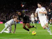 Manchester City Clinches Narrow 1-0 Victory Over Leeds, Liverpool Dominates West Ham 5-2