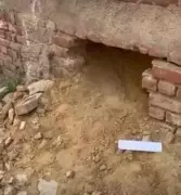 Movie-Style Tunnel Robbery in Kanpur Jewellery Store: Rs 8 Lakh Looted