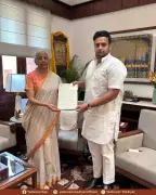 MP Yaduveer Wadiyar Urges Inclusion of Mysuru in Urban Economic Zone Scheme