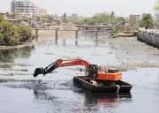 Mumbai's Mithi River Desilting Faces Contractor Crisis, BMC Considers Inexperienced Bids