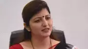 NCP Women's Wing President Rupali Chakankar Resigns Amid Astrologer Controversy
