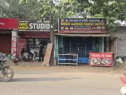 Odisha's Food Sector Crippled by Commercial LPG Crisis, Workers Face Unemployment