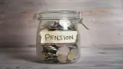 Parliamentary Panel Urges Urgent Review of Rs 1,000 Minimum Pension Under EPS-95