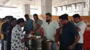 Philanthropist Feeds Thousands Daily at Under-Construction Site in Karnataka
