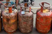 Pune Police Commissioner Warns of Strict Action Against Illegal LPG Transfers