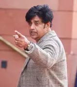 Ravi Kishan Returns to 'Maamla Legal Hai' Season 2: A Crazy, Lovable Courtroom Homecoming