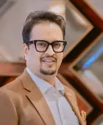 RBI Eases Universal Bank Transition for AU Small Finance Bank, Waives NOFHC Rule