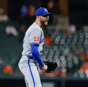 Royals' Mitch Spence Stuns with Velocity Surge in Spring Training Debut