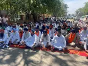 SAD Accuses Punjab Government of Misusing Land Pooling Scheme, Farmers Protest