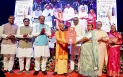 UP CM Yogi Adityanath Releases Rs 1,500 Crore LPG Subsidy for Ujjwala Beneficiaries Before Holi