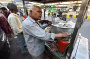 West Asia War Squeezes LPG Supply, Threatens Delhi's Street Food Economy