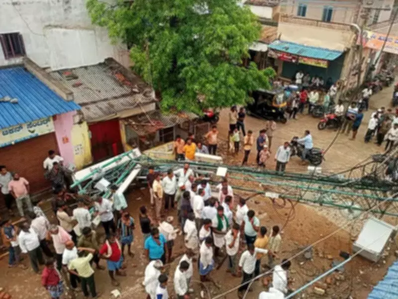 100-feet mobile tower collapses in Gadag due to heavy rain and wind