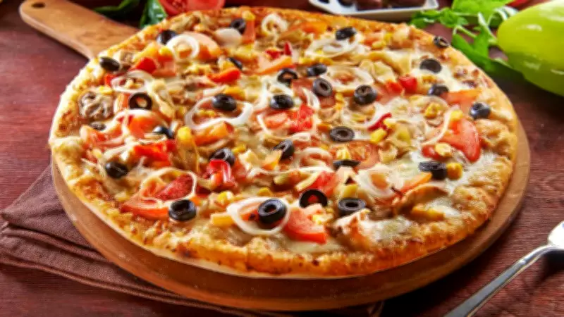 11 Common Pizza Ordering Mistakes That Ruin Your Meal Experience