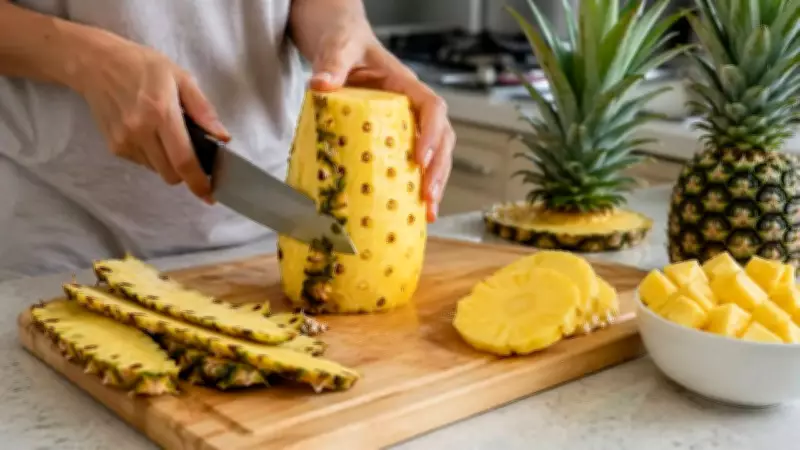 5 Quick Tips to Peel and Cut a Pineapple Efficiently Without Waste