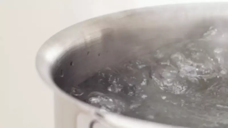 7 Household Items You Should Never Clean With Hot Water