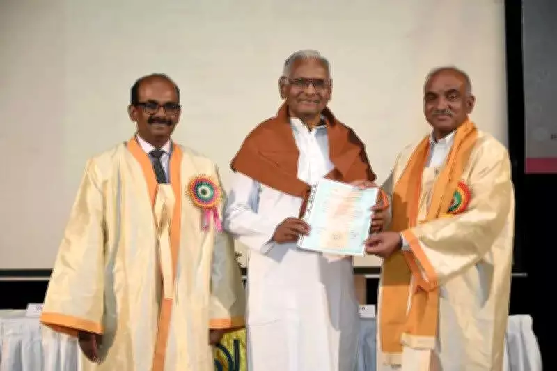 85-Year-Old Graduate, Prison Inmates Among 1,373 Honored at IGNOU Nagpur Convocation