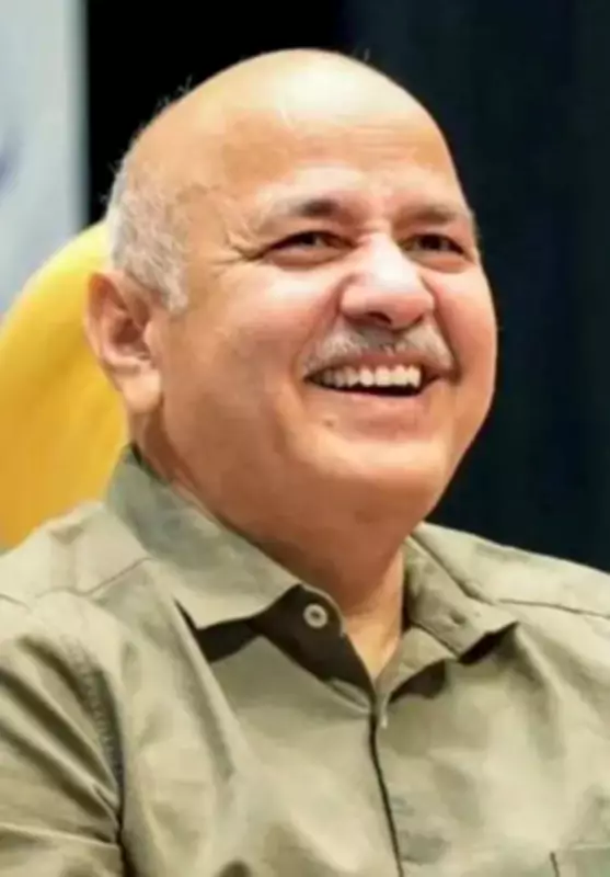 AAP to Hold Punjab MLAs' Meeting Amid Defection Fears After Chadha, Pathak Exit