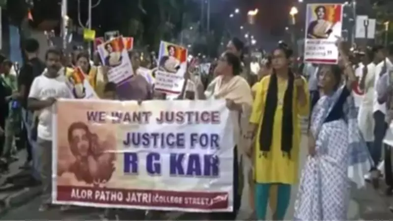 Abhaya's Mother's Political Journey: A Grief-Stricken Campaign for Justice in Bengal