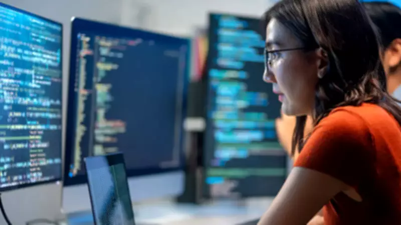 AI Job Market Fears Drive Graduates Back to School for Strategic Career Protection