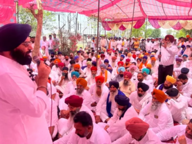 Akali Dal Workers Protest Against AAP Government in Tarn Taran