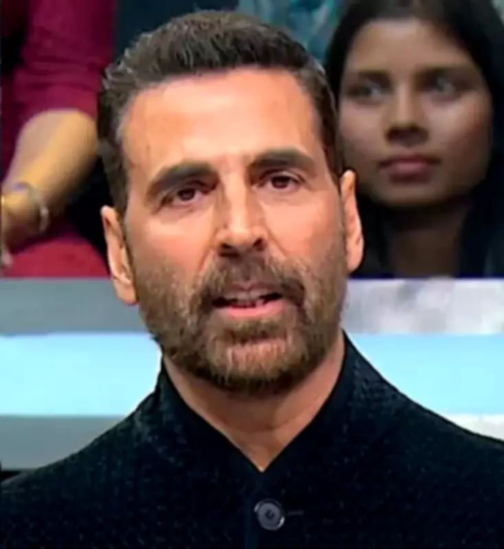 Akshay Kumar Reveals How Uniforms Transform Mindset on Wheel of Fortune