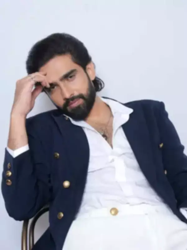 Amaal Mallik Pens Heartfelt Tribute to Pritam, Calls Him His Inspiration