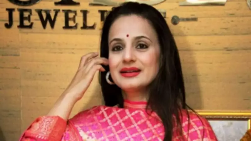 Ameesha Patel on Losing Lagaan Role: No Politics, Director Was Honest