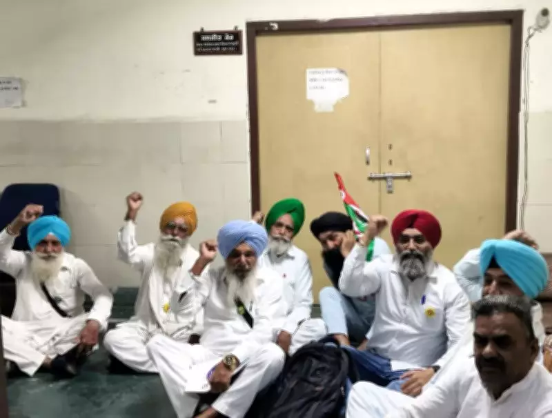 Amritsar Farmers Protest Over Delayed Wheat Procurement Process