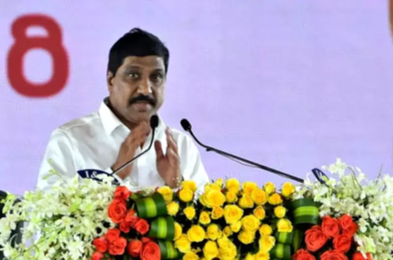 Andhra Minister Urges Centre to Fast-Track National Highway Projects in State