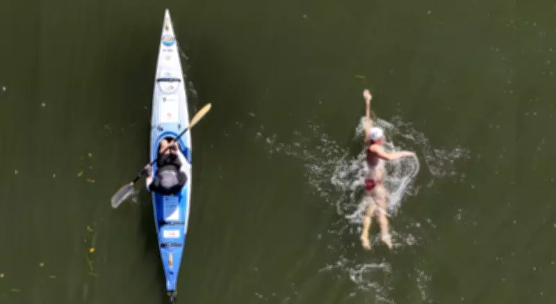 Andy Donaldson sets record with 55km Ord River swim in 11 hours 51 minutes