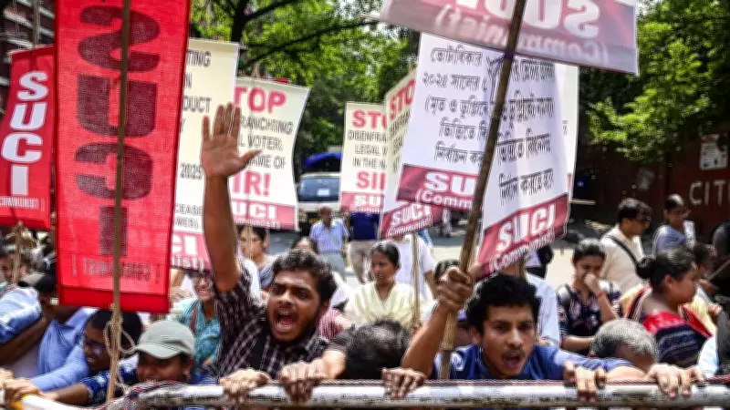 Anti-SIR Protests Intensify Across West Bengal, Blocking Highways in Multiple Districts