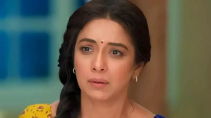 Anupamaa Faces Family Pressure as She Upholds Duty in Restaurant Inspection Drama