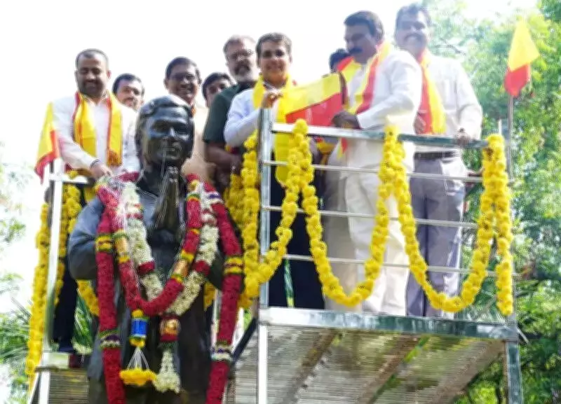 Ballari district administration pays tribute to Dr Rajkumar on 97th birth anniversary
