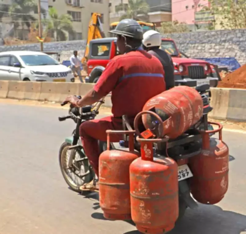 Bengaluru Hotels Turn to Biogas as LPG Costs and Waste Fees Soar