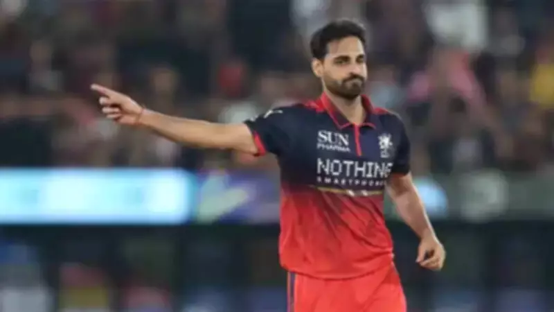 Bhuvneshwar Kumar becomes 2nd Indian to 350 T20 wickets in RCB vs GT clash