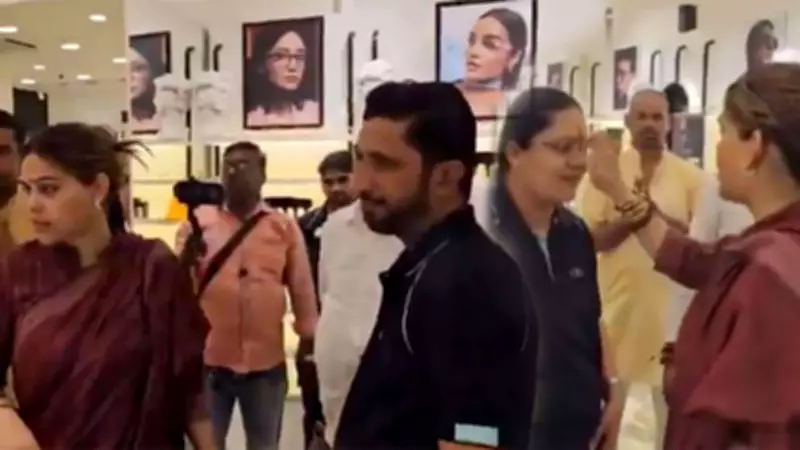 BJP Leader Nazia Elahi Khan Applies Tilak at Lenskart Store Amid Dress Code Controversy