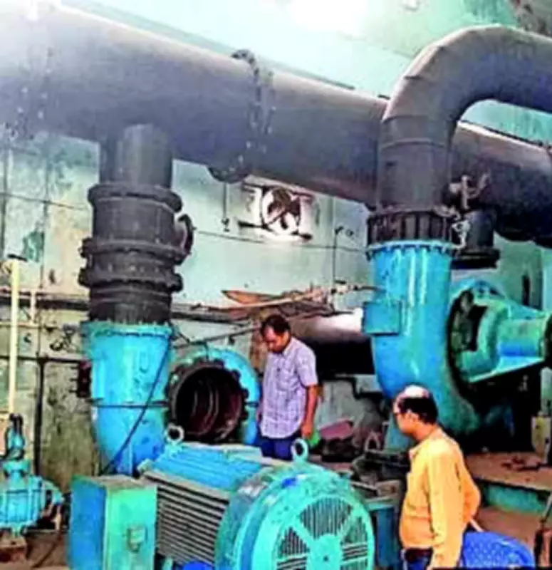 Buidco Intensifies War on Patna Waterlogging, Deploys 364 Pumps for Monsoon