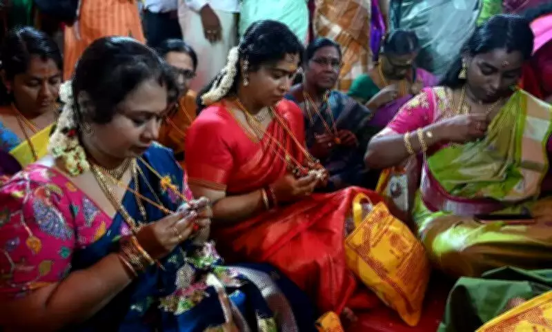 Celestial Wedding of Goddess Meenakshi and Lord Sundareswarar Held in Madurai