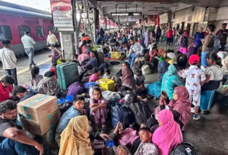 Central Railway Probes Vande Bharat Derailment and Restoration Delay