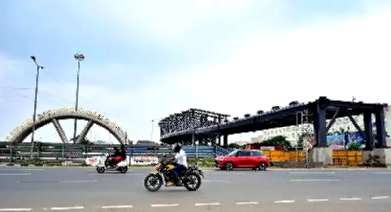Chennai Skywalk Connecting Kilambakkam Bus Terminus and Railway Station to Open in May