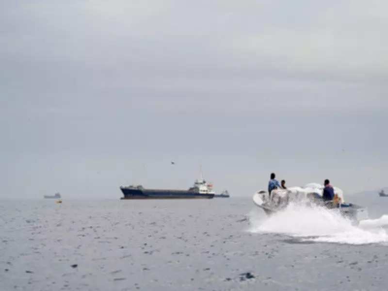 China Urges Unimpeded Hormuz Passage Amid Trump's Threat to Iran